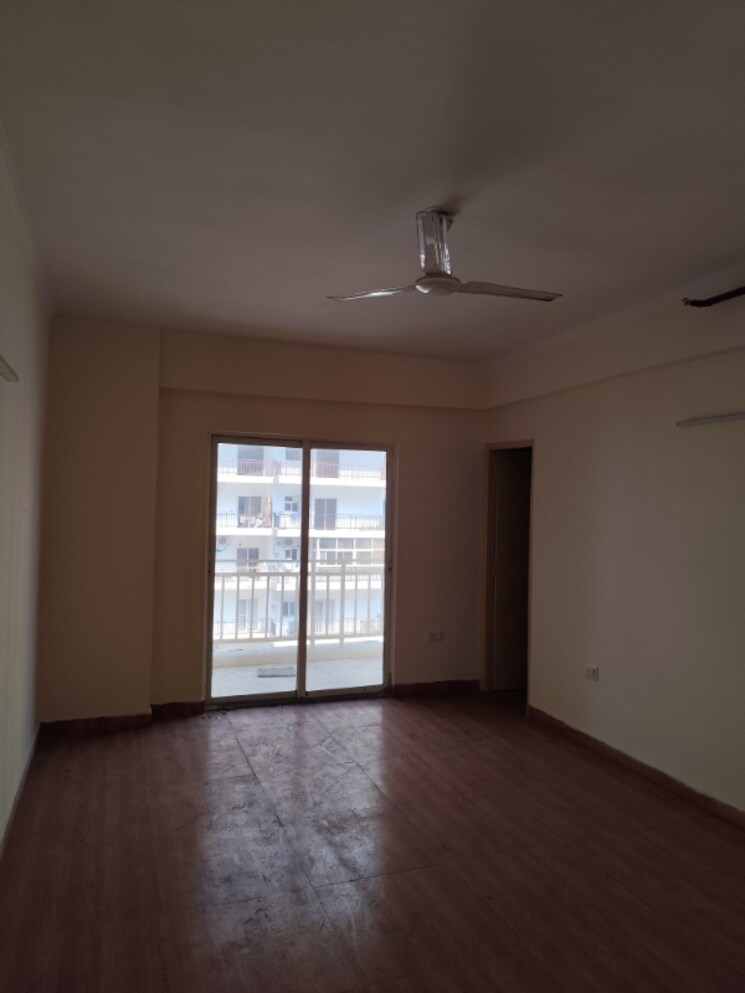 Room, futec-gateway 4 Bedroom 2550 Sq.Ft. Apartment In Sector 75 Noida 8257149