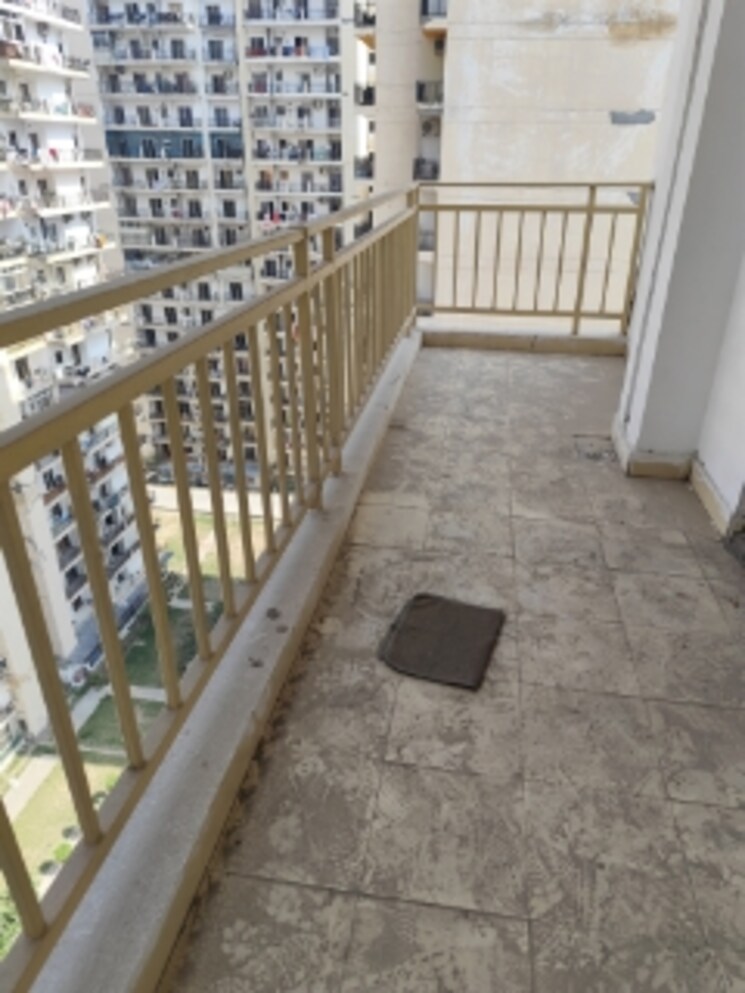 Balcony, futec-gateway 4 Bedroom 2550 Sq.Ft. Apartment In Sector 75 Noida 8257149