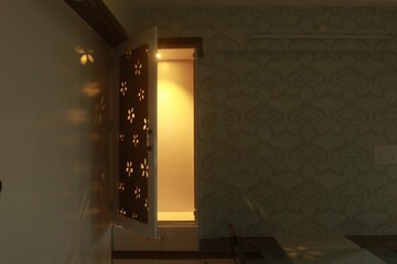 Room in 2 BHK Apartment at Five Star Royal Entrada, Wakad – for Rent