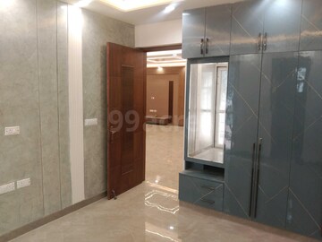 Building Lobby in 4 BHK Builder Floor at Puri Aman Vilas, Sector 89 – for Sale
