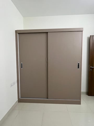 Room in 2 BHK Apartment at Prestige Finsbury Park Hyde, Bagaluru  – for Rent
