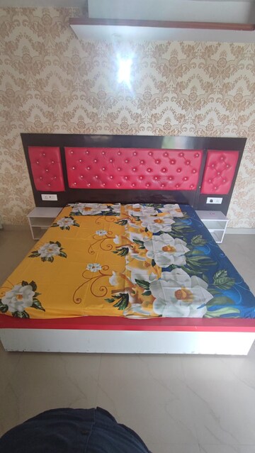 Bedroom in 1 RK Builder Floor at DLF City Phase III, Sector 24 – for Rent