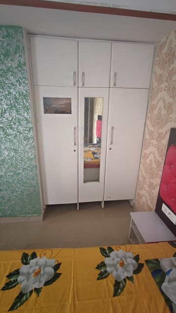 Building Lobby in 1 RK Builder Floor at DLF City Phase III, Sector 24 – for Rent
