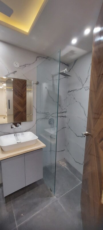 Bathroom in 3.5 BHK Apartment at Purva Sparkling Springs, Bannerghatta – for Sale