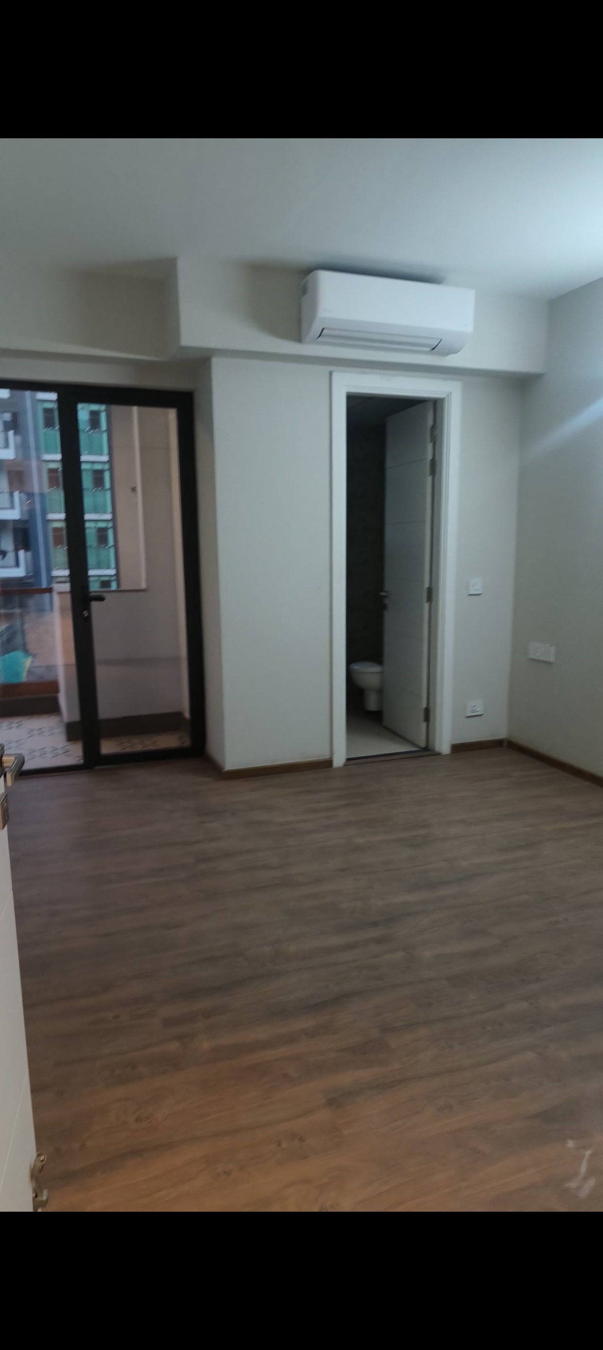 3 BHK + Extra Room 1470 Sq.Ft. Apartment in Signature Global City 63A