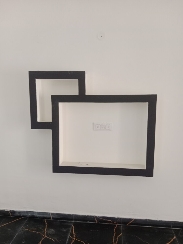 undefined, sector 73 2 Bedroom 1050 Sq.Ft. Builder Floor In Sector 73 Noida 8257338