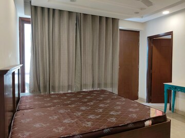 Bedroom in 3 BHK Builder Floor at Ardee City, Sector 52 – for Rent