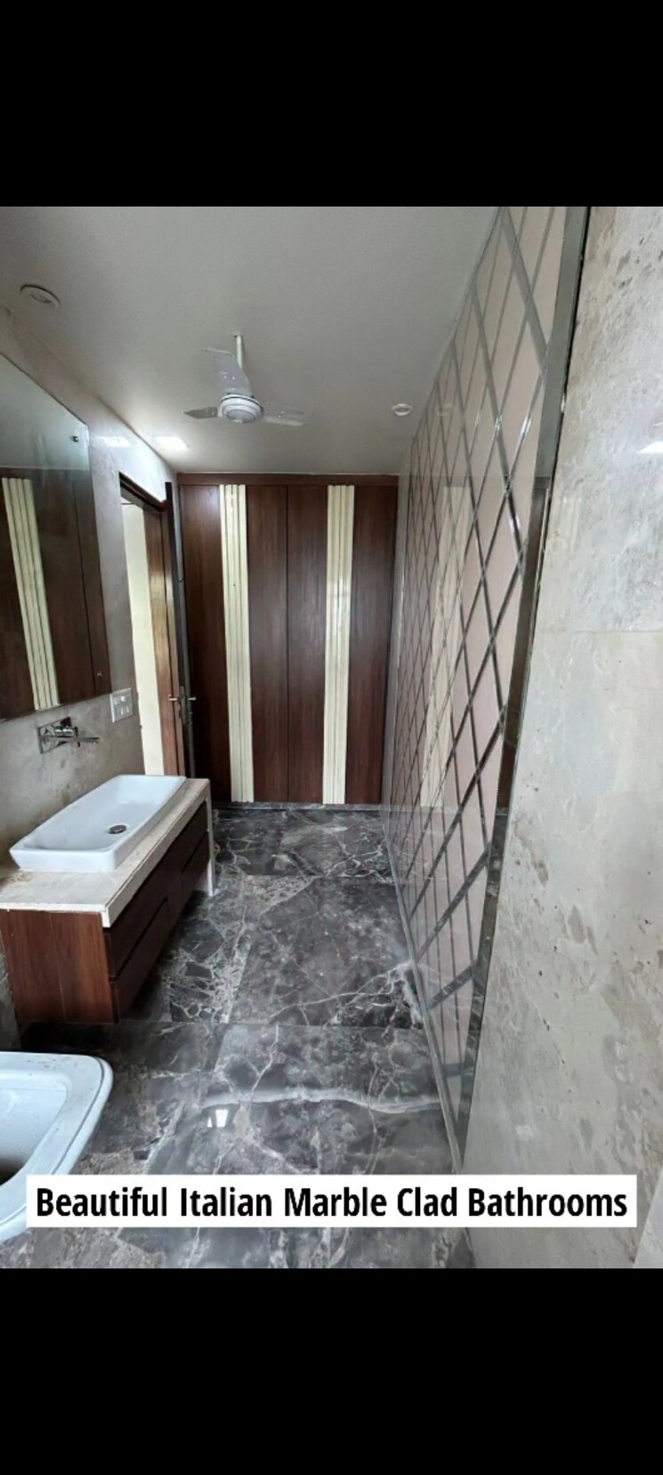 undefined, nirman vihar 4 Bedroom 270 Sq.Yd. Builder Floor In Nirman Vihar Delhi 8257554