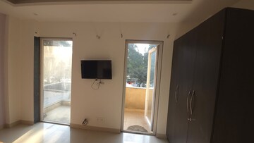 Room in 1 BHK Apartment at Sector 46 – for Rent