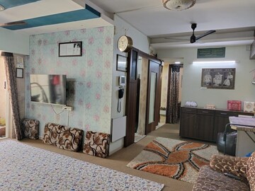 Living Room in 2.5 BHK Apartment at Pride Presidency Luxuria, Ghodbunder Road – for Sale