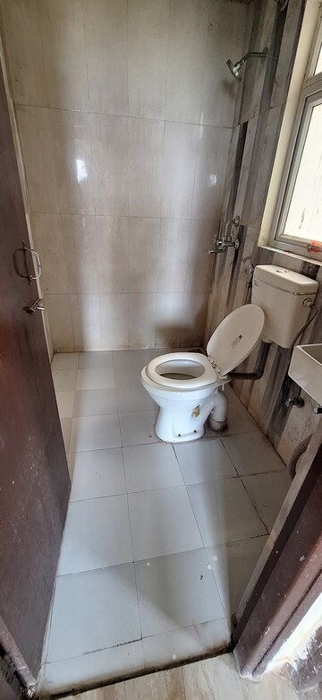Bathroom in 2 BHK Apartment at Pivotal Devaan, Sector 84 – for Rent