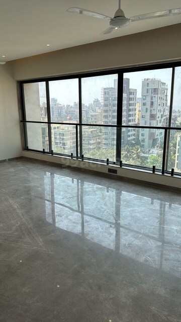 4 BHK Apartment For Rent in Santacruz West