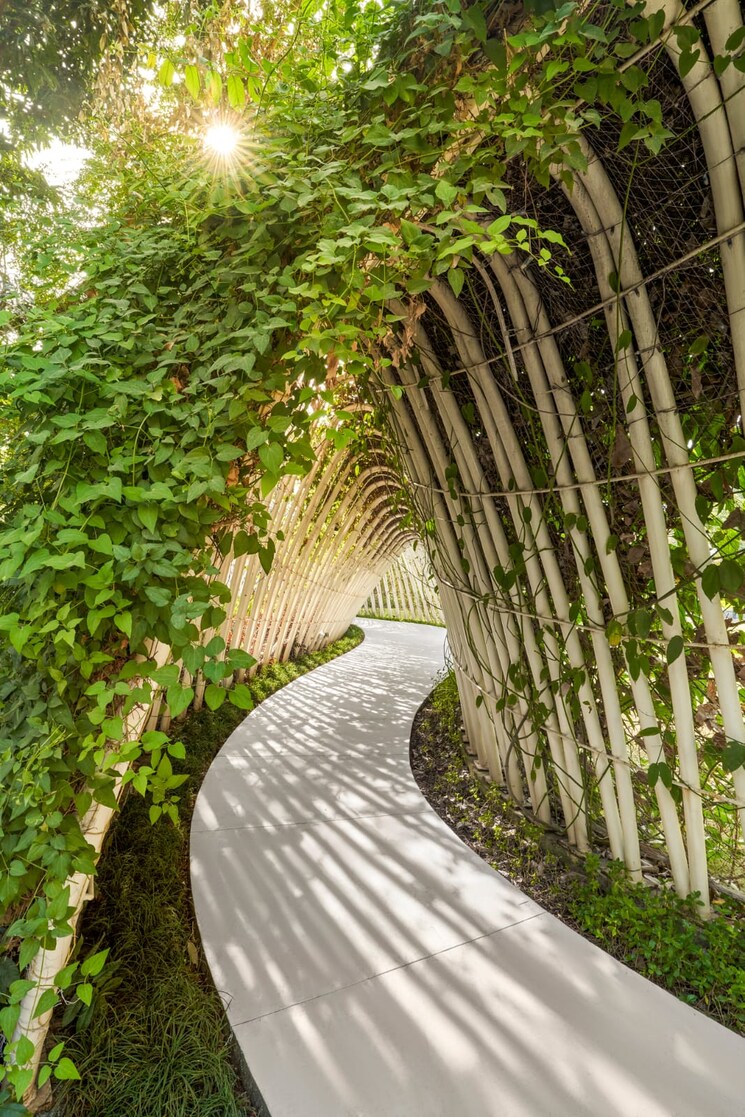 Garden, kalpataru-parkcity 2 Bedroom 688 Sq.Ft. Apartment In Kolshet Road Thane 8258042