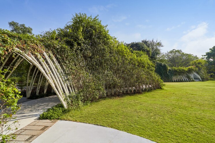 Garden, kalpataru-parkcity 2 Bedroom 688 Sq.Ft. Apartment In Kolshet Road Thane 8258042