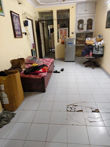 Living Room in 2 BHK Builder Floor at Sector 56 – for Rent