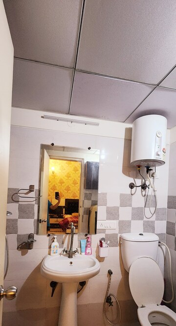 Master Bedroom in 2 BHK Apartment at Geotech Pristine Avenue, Sector 16c Greater Noida – for Rent