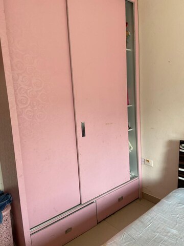 Furnished Amenities in 4 BHK Apartment at VVIP Addresses, Raj Nagar Extension – for Rent