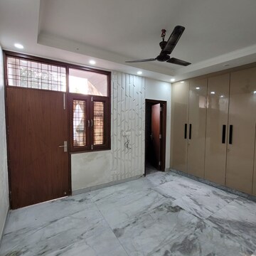 Bedroom in 2 BHK Builder Floor at Lajpat Nagar I – for Sale