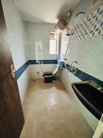 Bathroom in 3 BHK Apartment at Seawoods – for Rent