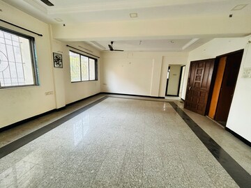 Living Room in 3 BHK Apartment at Seawoods – for Rent