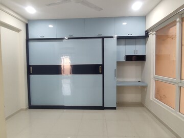 Room in 3 BHK Apartment at Pacifica Hillcrest Phase 1, Gachibowli – for Rent