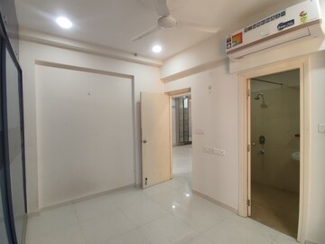 Room in 3 BHK Apartment at Pacifica Hillcrest Phase 1, Gachibowli – for Rent
