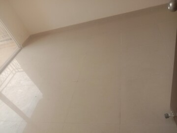 Room in 2 BHK Apartment at Mahagun Mywoods, Sector 16c Greater Noida – for Rent