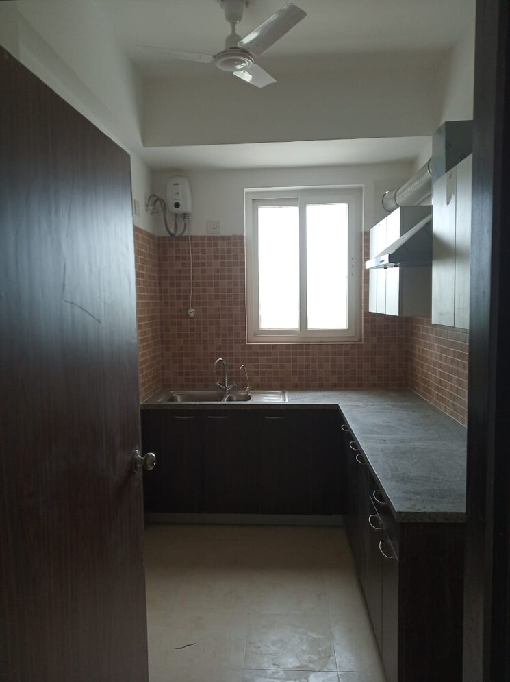 Kitchen, vatika-inxt-floors 2 Bedroom 929 Sq.Ft. Builder Floor In Sector 82 Gurgaon 8257935