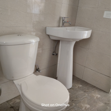 Bathroom in 3 BHK Apartment at Amrapali Centurian Park, Amrapali Dream Valley – for Rent