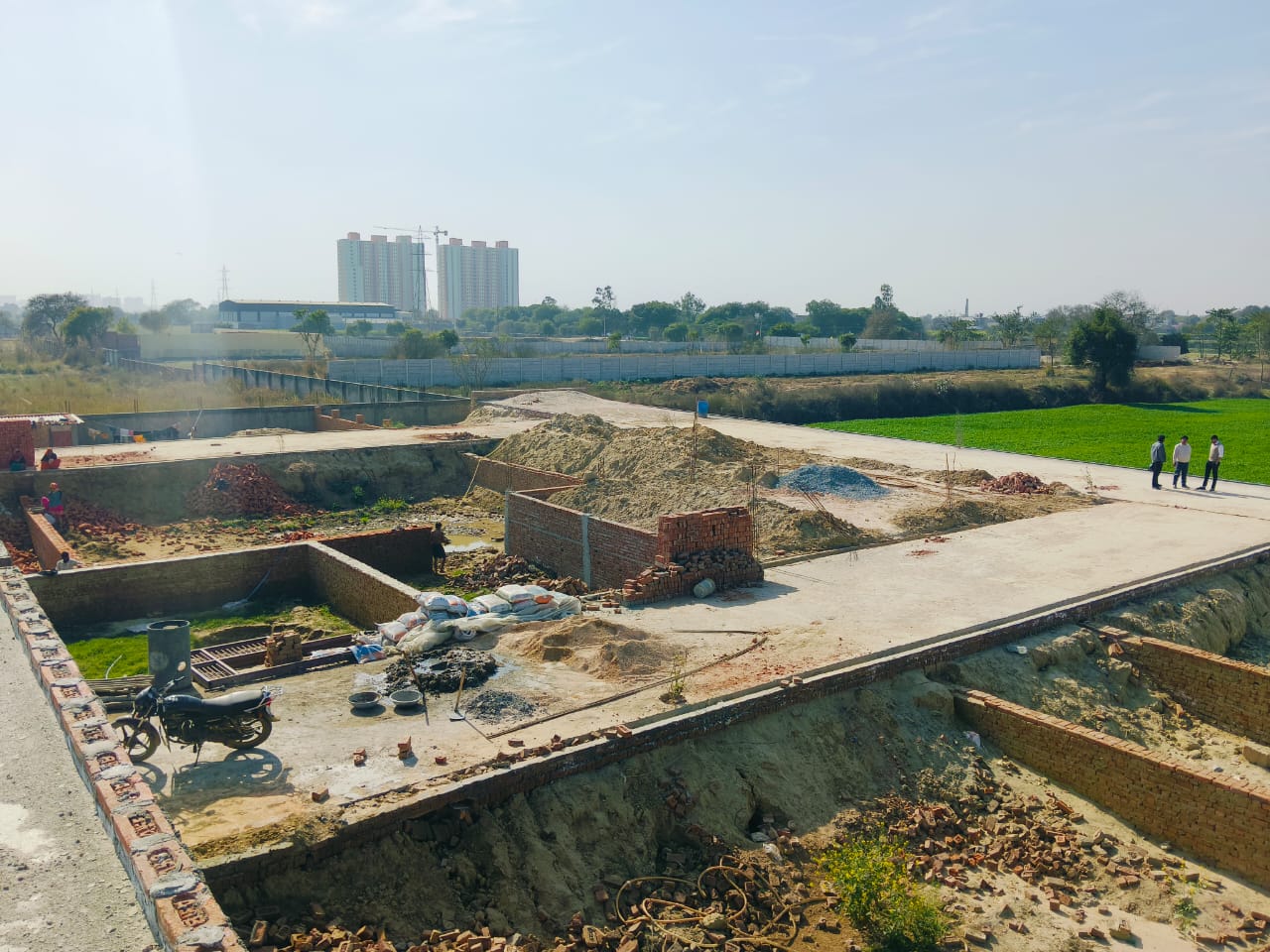 Plot For Sale in Nearby Jevar Airport Road