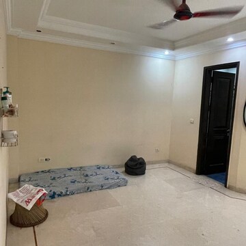 Room in 2 BHK Independent House at Lajpat Nagar I – for Rent