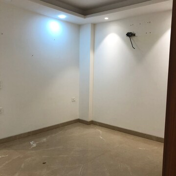 Room in 2 BHK Independent House at Lajpat Nagar I – for Rent
