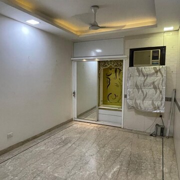Room in 2 BHK Independent House at Lajpat Nagar I – for Rent