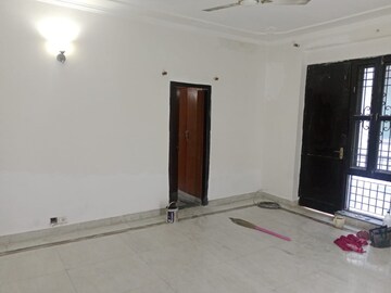 Room in 2 BHK Builder Floor at JMS Primeland, Sector 95a – for Sale