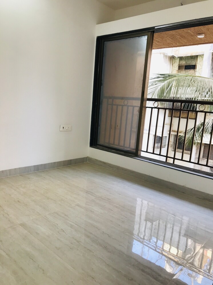 Bedroom, tasmai-borivali-shalimar-chs 1 Bedroom 404 Sq.Ft. Apartment In Ic Colony Mumbai 8258173