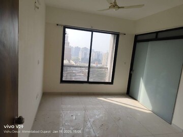 3 BHK Apartment For Rent in Satyay Balmukund Crysta Nikol Ahmedabad  8196105