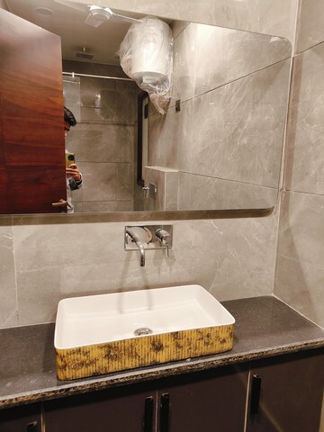 Bathroom in 4 BHK Builder Floor at Golden Floors, Sector 50 – for Rent
