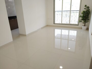 Room in 2 BHK Apartment at Unique Poonam Estate Cluster 2, Mira Road – for Sale