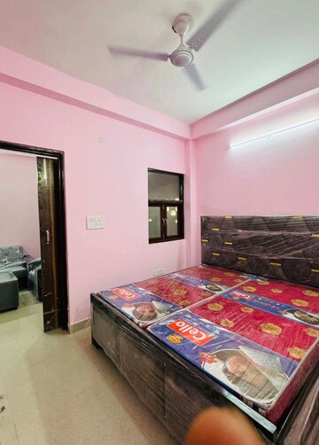 Bedroom in 1 BHK Builder Floor at Saket – for Rent
