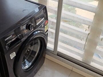 Parking in 3 BHK Apartment at Kalpataru Habitat Mumbai, Parel – for Rent