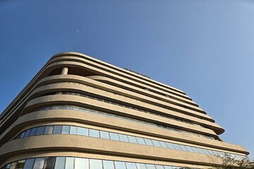  Office Space – Exterior View View at Sg Highway - for Rent