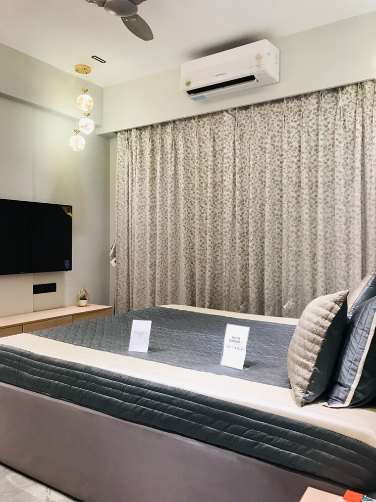 Master Bedroom, stone-castle 2 Bedroom 720 Sq.Ft. Apartment In Shivnari Chawl Mumbai 8258677