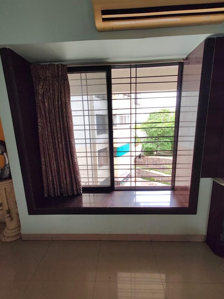 Room, bramha-exuberance 3.5 Bedroom 1828 Sq.Ft. Apartment In Kondhwa Pune 8258852