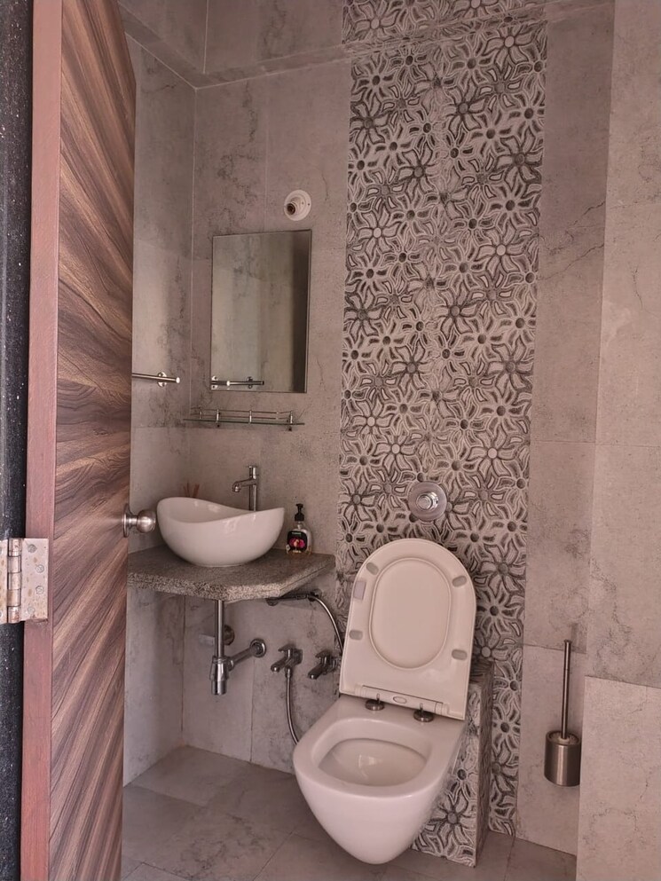 Bathroom, nandini-apartments-andheri-west 3 Bedroom 1450 Sq.Ft. Apartment In Andheri West Mumbai 8258725