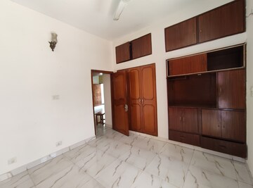 Kitchen in 2.5 BHK Apartment at Vasant Kunj – for Rent