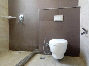 Bathroom in 3 BHK Builder Floor at Sector 38 – for Rent