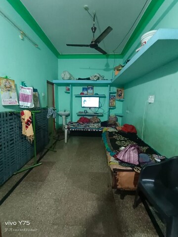 Room in 2.5 BHK Independent House at B Thandrapadu Road – for Sale