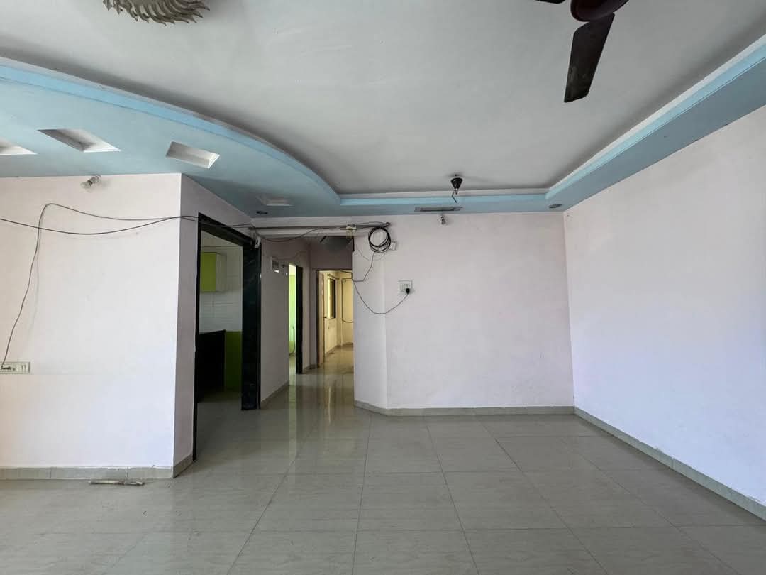 2 BHK + Pooja Room Apartment For Sale in Agarwal And Doshi Complex