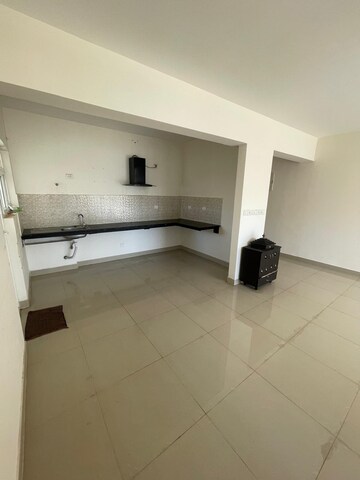 Team Area in 2 BHK Apartment at Prestige Royale Gardens, Gantiganahalli – for Rent