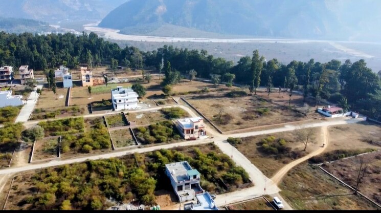 undefined, raipur  300 Sq.Yd. Plot In Raipur Dehradun 8259208